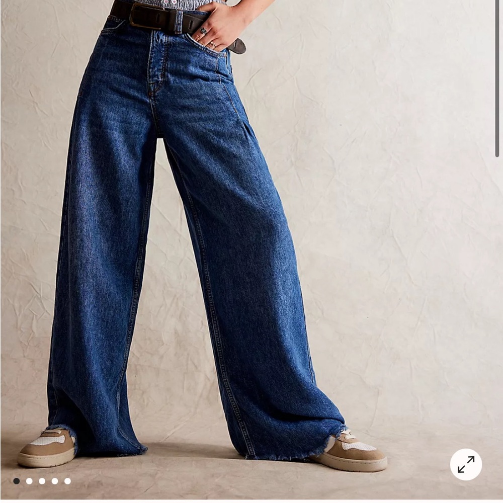 Free People Women's Old West Slouchy Wide Leg Jeans In Deep Indigo Size 29